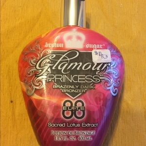 Indoor tanning lotion/bronzer